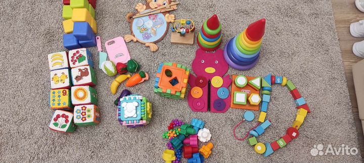 Развивающие игрушки до 3 лет