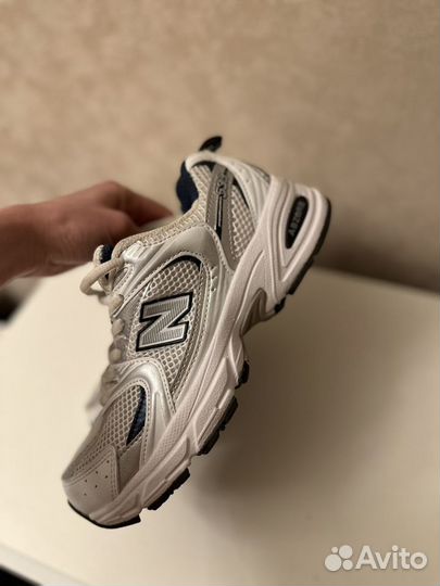 Кроссовки new balance