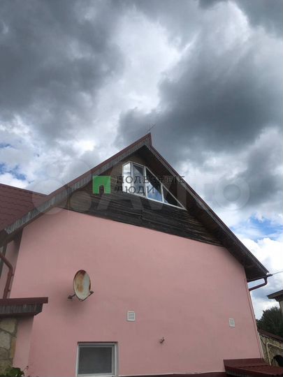 Коттедж 180 м² на участке 15 сот.