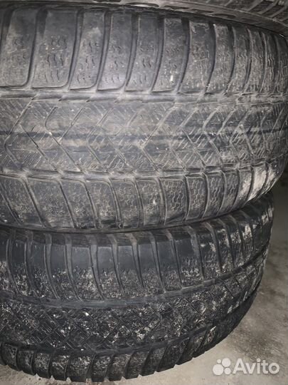 Pirelli Winter Sottozero 3 245/45 R19 102