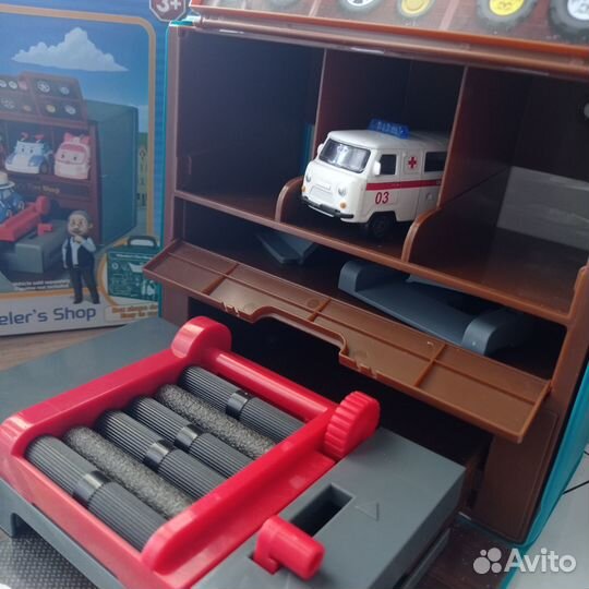 Детские игрушки гараж для машинок