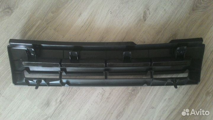 Решетка радиатора на Опель Вектра
