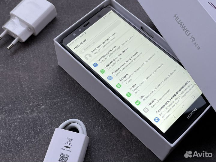 HUAWEI Y9 (2018), 4/128 ГБ