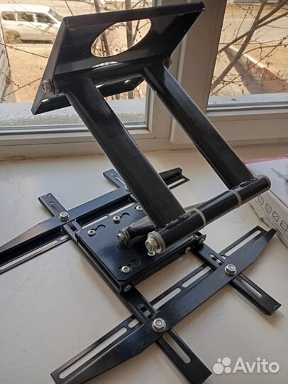 Кронштейн усиленно наклонный для больших TV