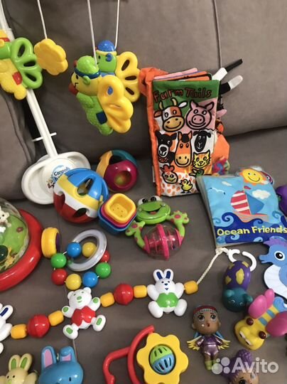 Погремушки и игрушки пакетом