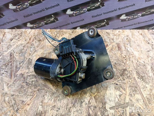Моторчик дворников Mitsubishi carisma 2002