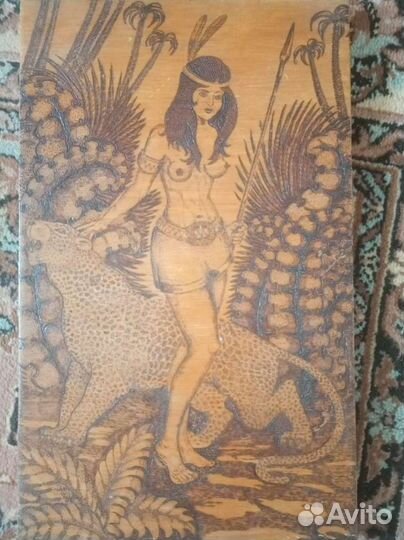 Панно из дерева