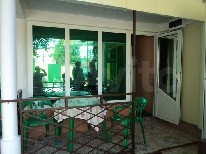 Комната 10 м² в 1-к., 2/2 эт.