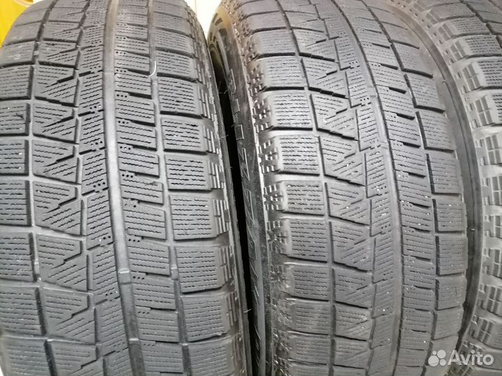Bridgestone Blizzak Revo GZ 205/65 R16