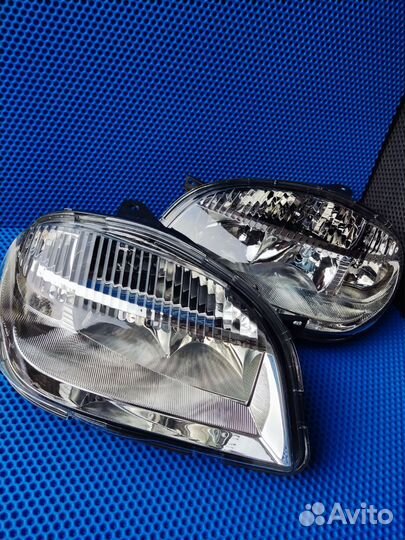Фары ваз 2123 Нива Шевроле Старого образца Новые