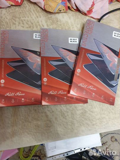 Защитное стекло