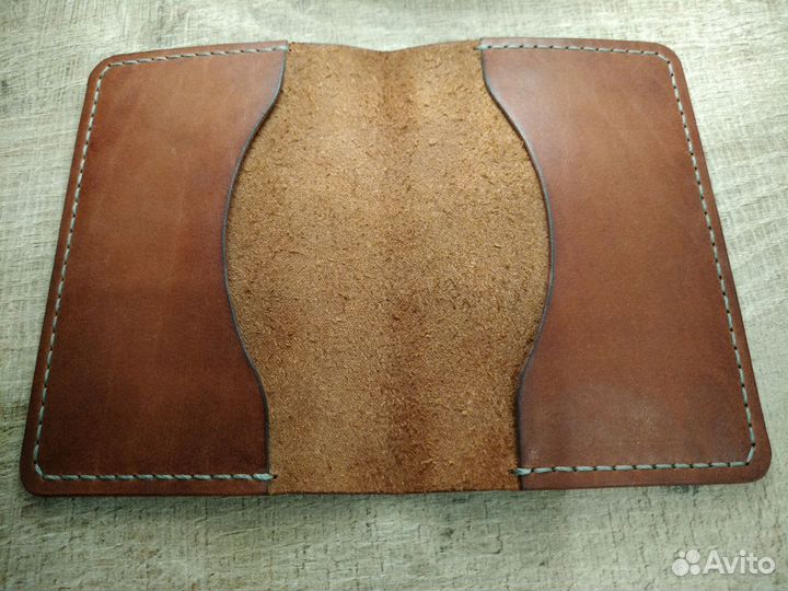 Обложка на паспорт из натуральной кожи