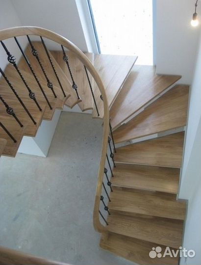 Лестницы на второй этаж