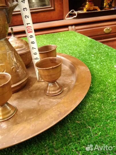 Набор на подносе медь