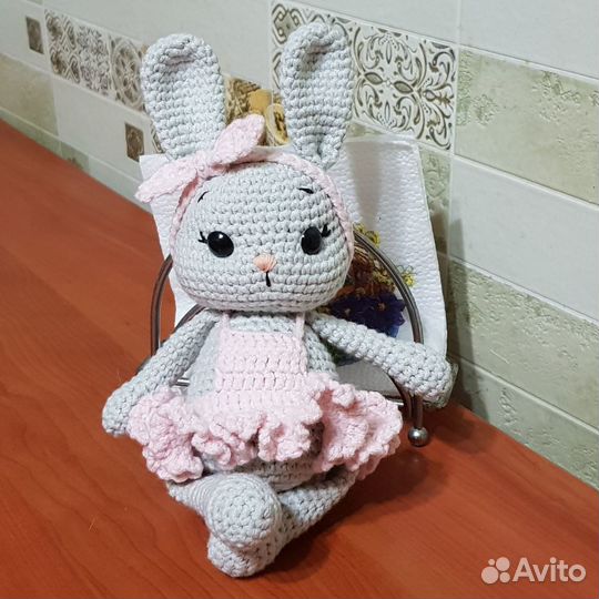 Вязаная игрушка зайка, мишка, панда, единорог