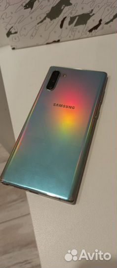 Samsung Galaxy Note 10, 8/256 ГБ