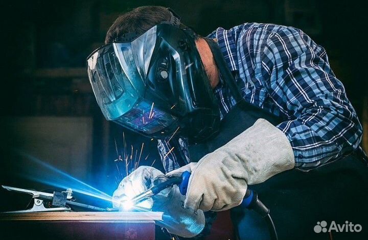 Сварщик навесы