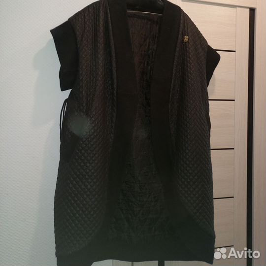 Жилет утепленный женский длинный 54 размер