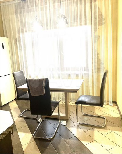 2-к. квартира, 66,2 м², 2/9 эт.