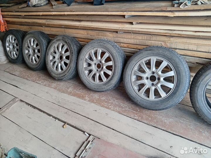 Dunlop SP Touring T1 205/60 R16