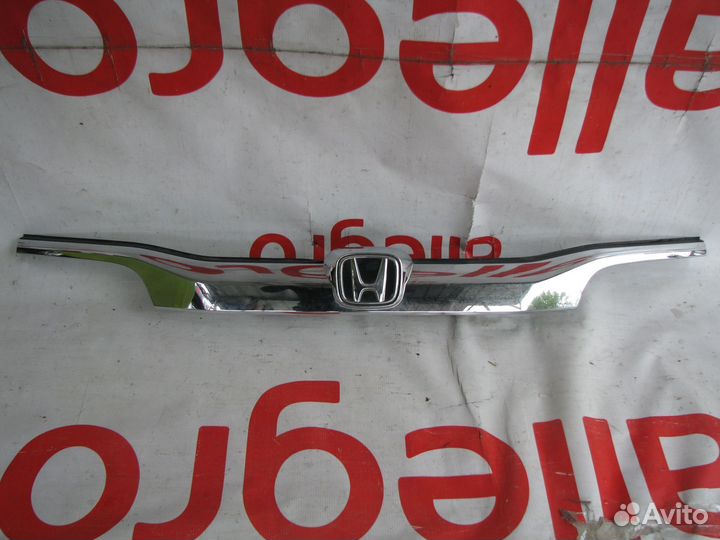 Honda CR-V 4 Накладка хром крышки багажника