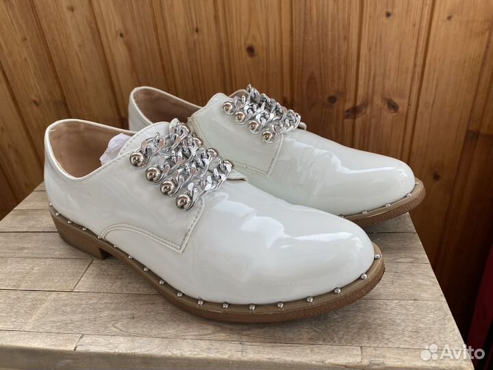 Обувь женская