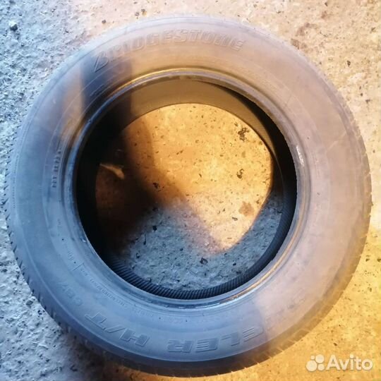 Bridgestone Dueler H/T 687 225/65 R17 102H