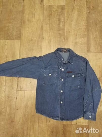 Джинсовая рубашка