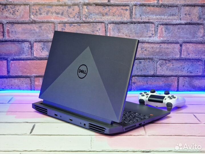 Ноутбук Dell Core i5 10500H GTX1650 SSD IPS