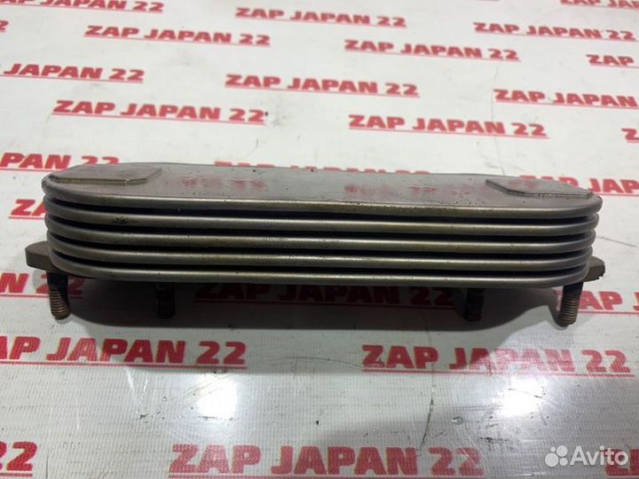 Радиатор масляный Mitsubishi Delica PE8W 4M40 1994