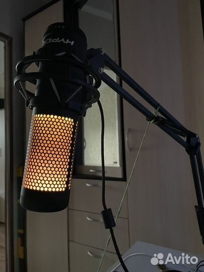 Микрофон HyperX Quadcast S