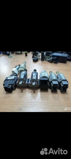 Датчик педали тормоза