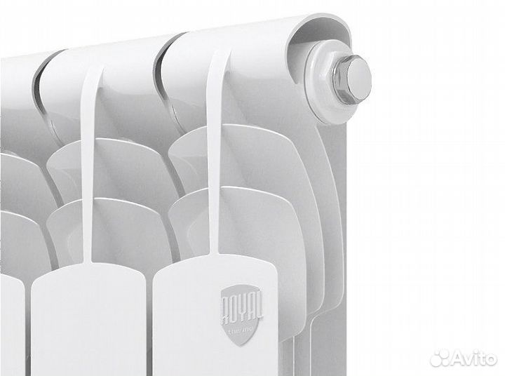 Биметаллический секционный радиатор отопления Roya
