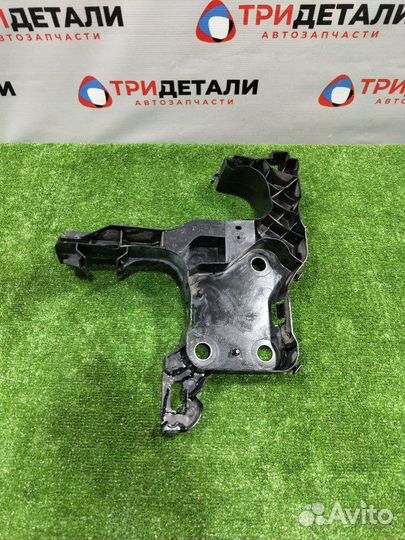 Крепление фары переднее правое Renault Megane