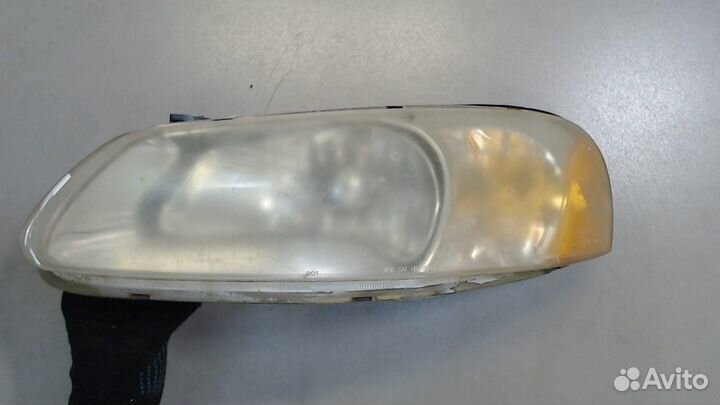 Фара (передняя) Dodge Stratus, 2002