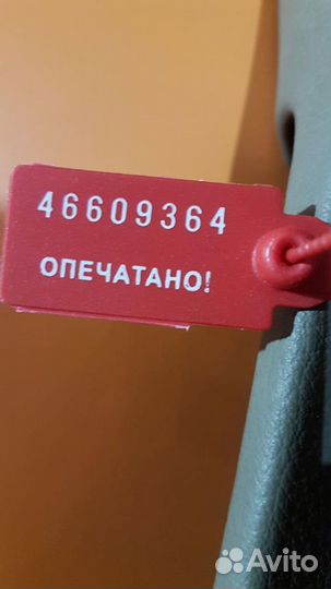 Обшивка двери на Audi Q7