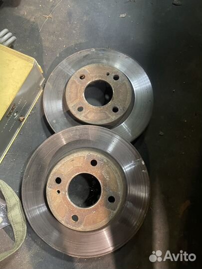 Тормозные диски Ford Fiesta 6