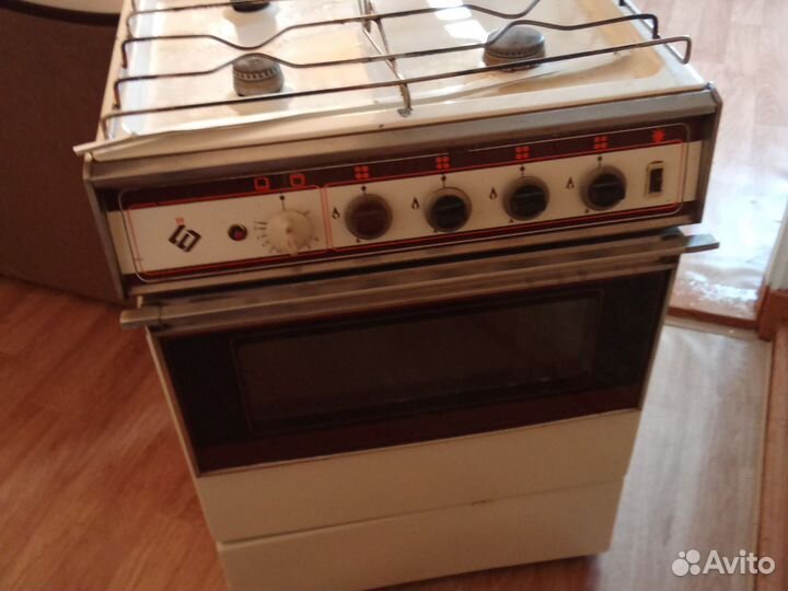 Газовая плита рабочая