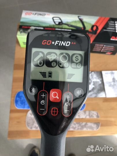 Металлоискатель Minelab GO-Find 44