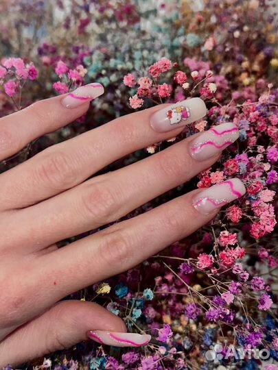 Наращивание ногтей на дому