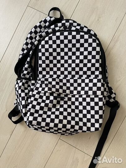 Рюкзак школьный