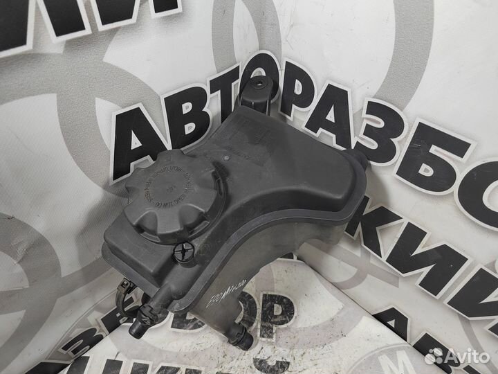 Расширительный бачок BMW E90