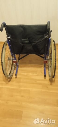 Продам инвалидное кресло коляску
