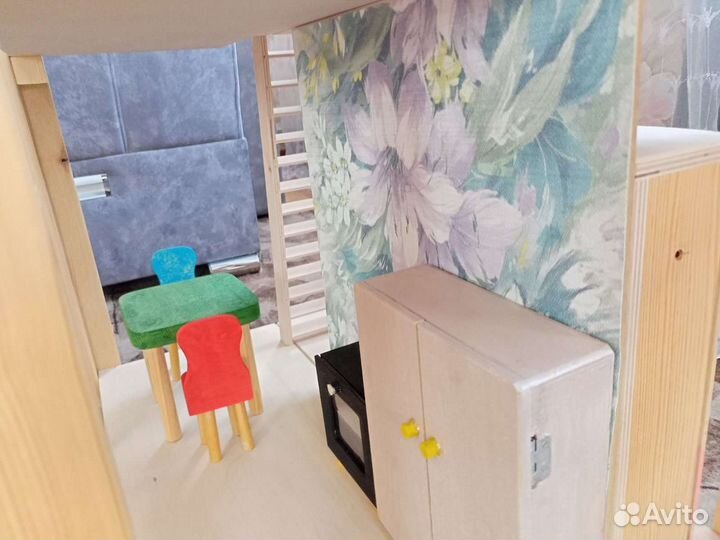 Домик для кукол