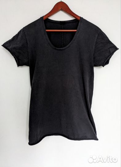 Пепельно-черная футболка wjk by jun hashimoto