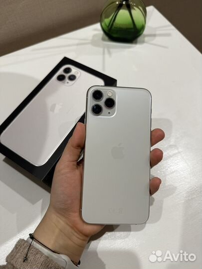 iPhone 11 Pro, 256 ГБ