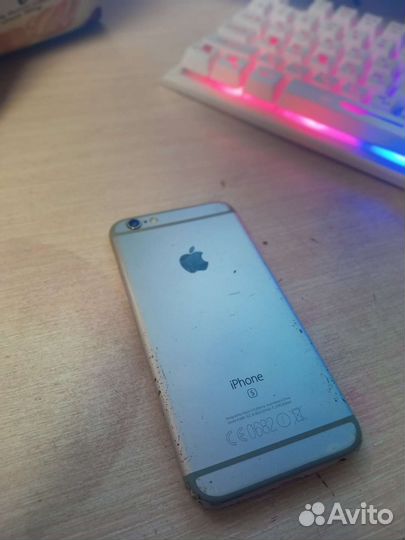 Телефон iPhone 6s
