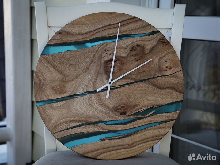 Часы настенные из дерева, часы из эпоксидной смолы