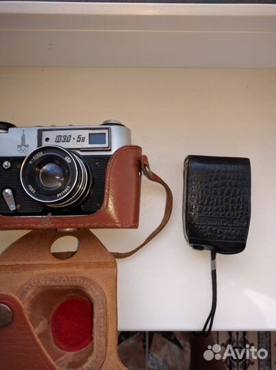 Фотоаппарат фэд-5, фотоэкспонометр Ленинград-4