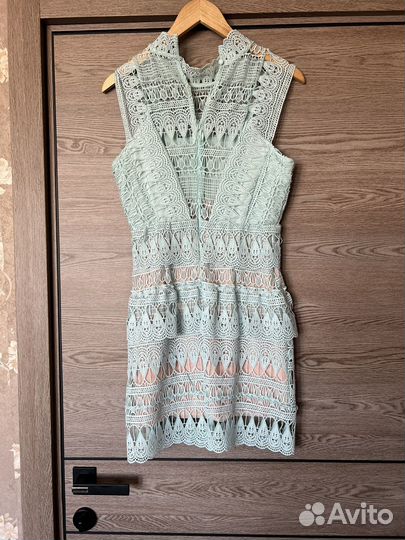 Платье коктейльное р. 44